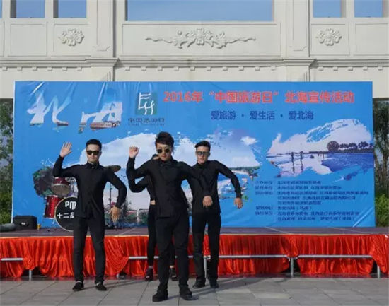 �����������V������������