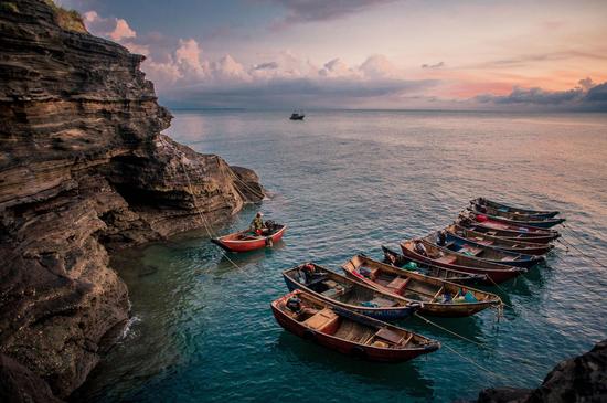 �������Σ��V������������