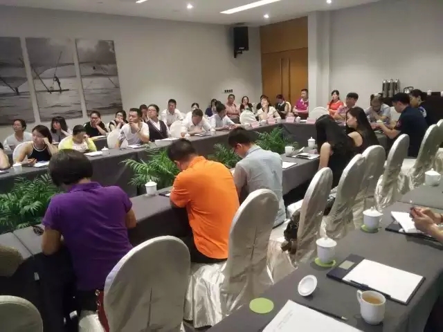 �������F����V������������