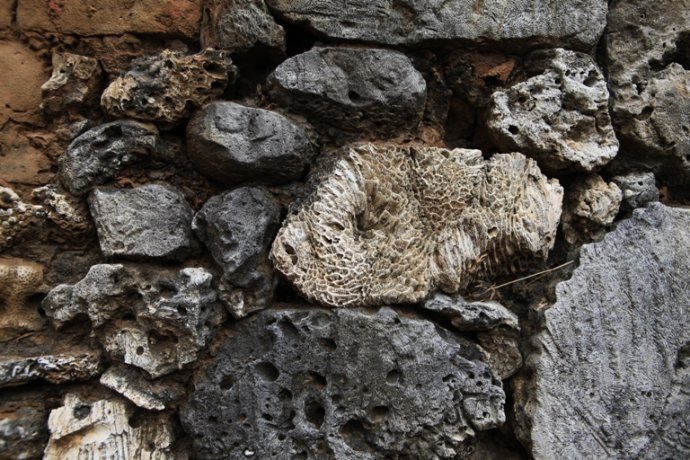 ���ލu��ɺ��ʯ���V������������