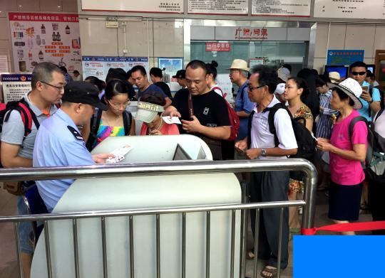 �������ލu���V������������