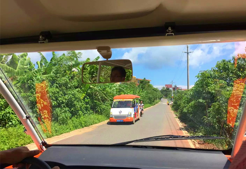 �������������ލu�������V������������