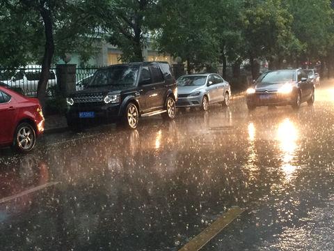 ����������V������������