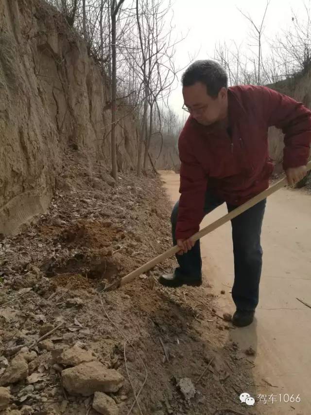 這大叔干起活也是很6呀！