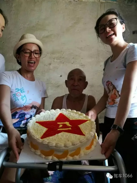 哦，老兵有譜，老兵心里敞亮著吶……