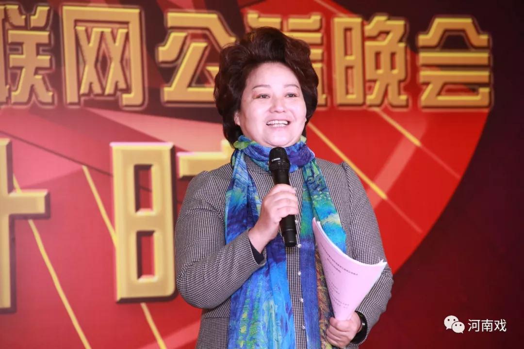 總導(dǎo)演、國(guó)家一級(jí)導(dǎo)演張建萍介紹尋找稀有劇種傳承人以及目前活動(dòng)推進(jìn)情況