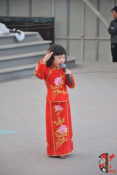 小梅花獎金獎獲得者、河南電視臺《梨園春》明星擂主張楚怡表演《戲曲串燒》
