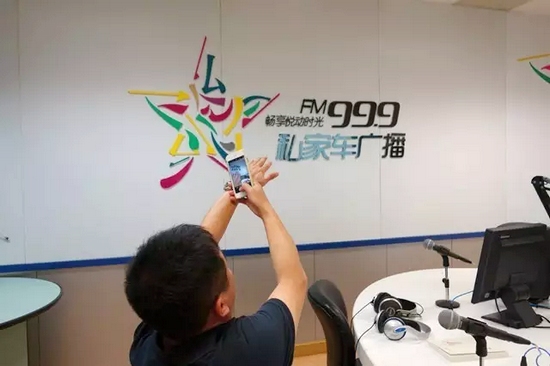 一言不合就撫摸鄭州，那怎么能少了我們私家車999？