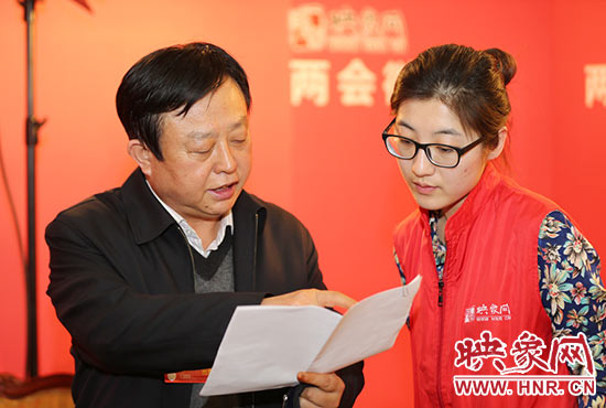 全國人大代表喬彬接受映象網(wǎng)采訪。