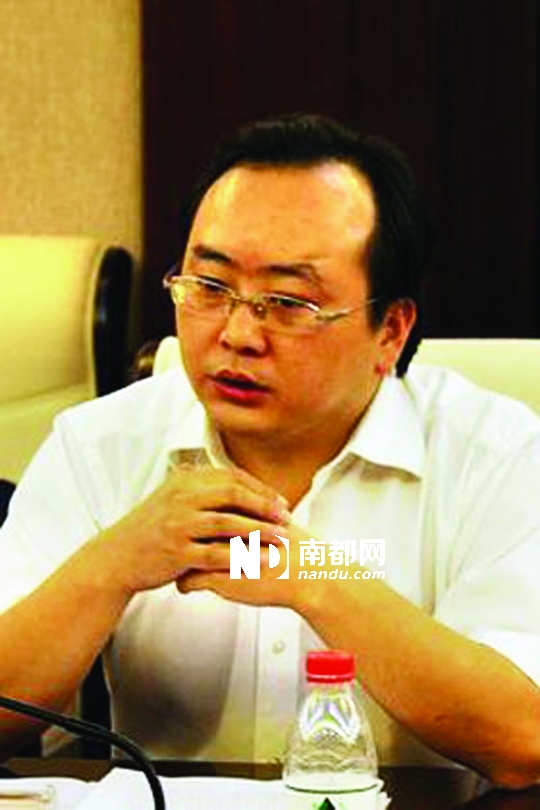 恩施州中級人民法院辦公室主任劉國峰。 圖片來源：騰訊