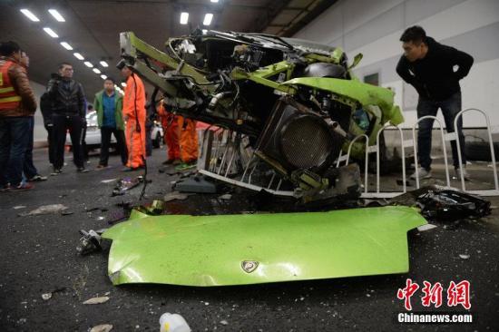 北京豪車飆車案今日開(kāi)審兩司機(jī)被訴危險(xiǎn)駕駛罪