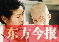 一歲的涵涵身體虛弱，如果不是父母的堅(jiān)持治療，小家伙的存活都成問(wèn)題