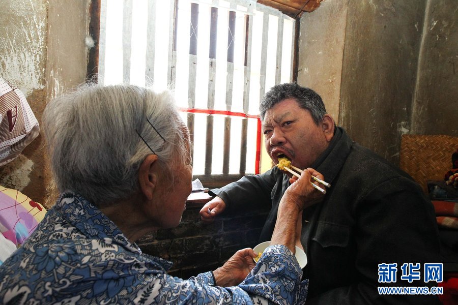 那些年，感動過我們的母親