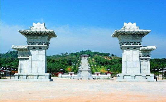 母親節(jié)，帶上爸媽去撒歡吧?。? uploadpic=