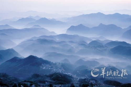 天臺(tái)山風(fēng)光如畫。