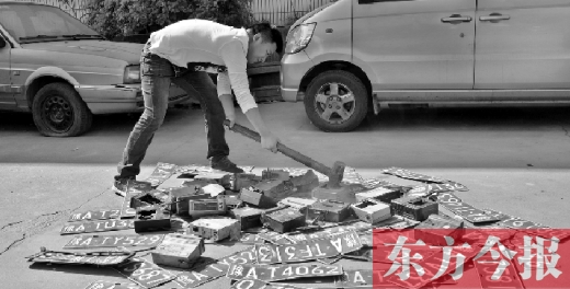 “老的哥”揭“黑車”猖獗原因，建議倒查假車牌、出租車使用機打發(fā)票