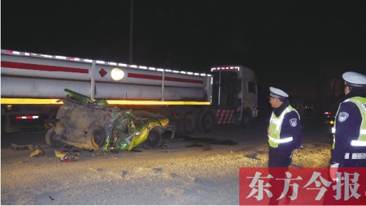 昨日下午，鄭平路與107國道并線處突發(fā)車禍，造成鄭平路擁堵兩個多小時