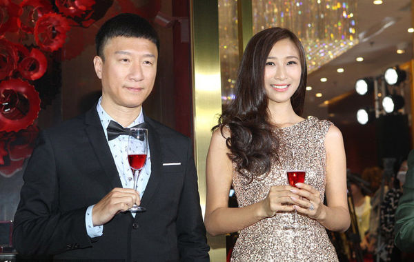 圖為孫紅雷、王駿迪夫婦。