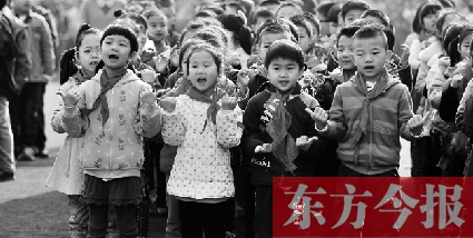 鄭州市區(qū)小學超66人的班有1739