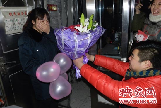 “嫁給我吧，我要愛你一生！”