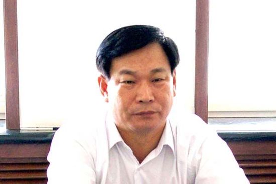 天津市燃?xì)饧瘓F(tuán)有限公司原黨委書記、董事長(zhǎng)金建平。東方IC 資料