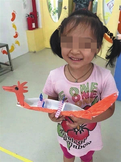 深圳5歲女孩羅一笑患上白血病，在深圳市兒童醫(yī)院救治。網(wǎng)絡(luò)截圖