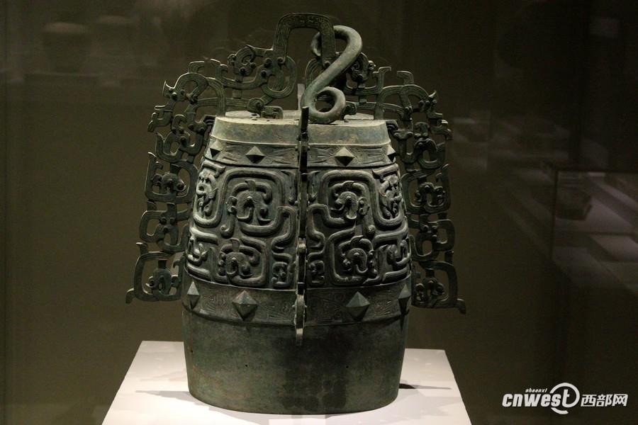 天水出土的青銅重器秦子镈。