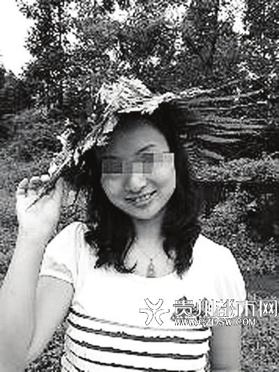 李某生活照。
