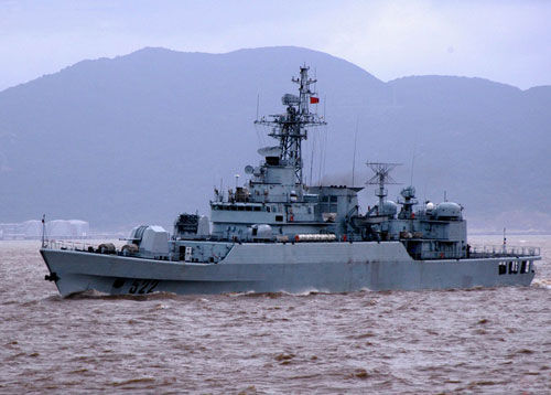 中國反艦導(dǎo)彈的發(fā)射，根本不需要所謂的“火控雷達(dá)照射”，而且3公里距離也明顯小于反艦導(dǎo)彈最小允許發(fā)射距離。（資料圖）