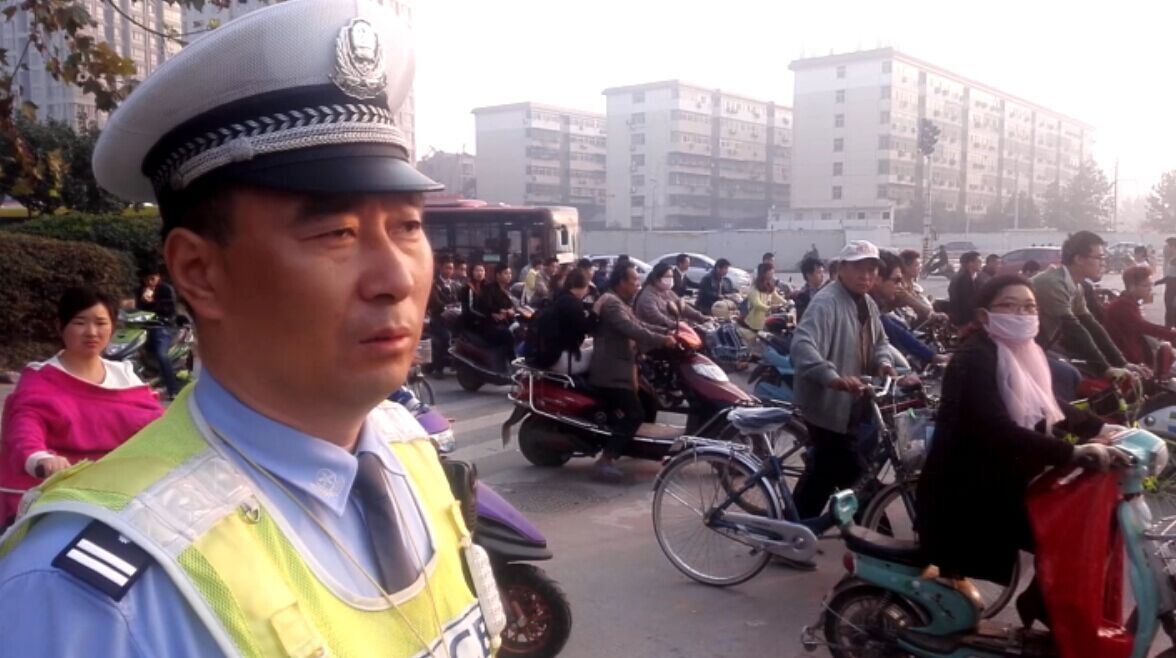 上班表情：1逗2羞3怕 你是哪個(gè)？