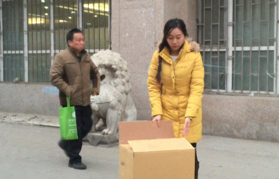 路遇行路艱難的人 你會出手嗎？